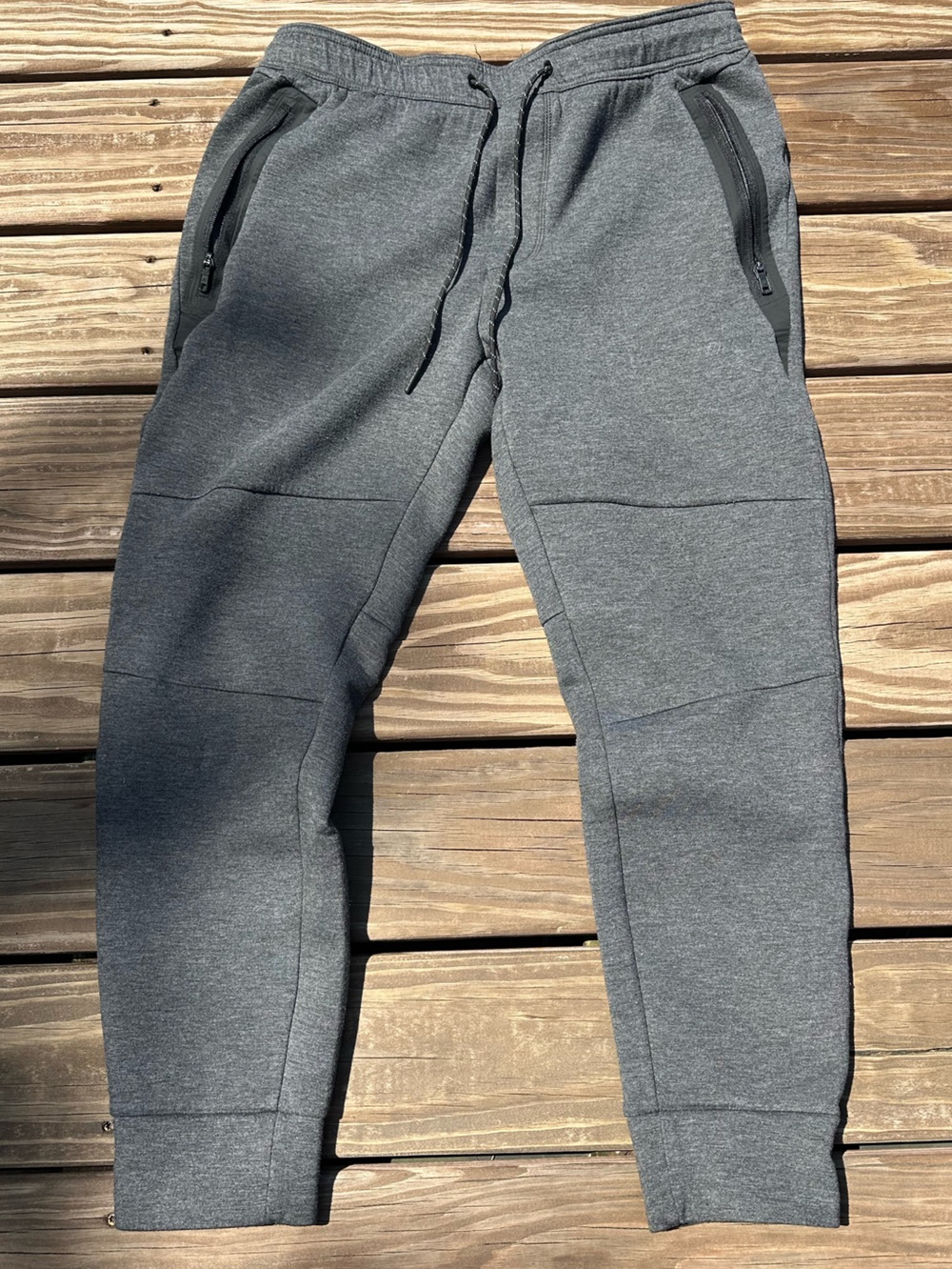 American Eagle Outfitters Men's Gray Jogger Sweatpants